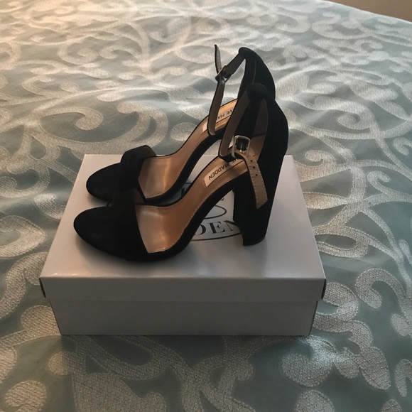 Steve Madden open toed block heeled shoes - Picture 2 of 3